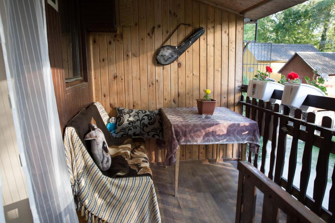 Apartamento Füge-Fa-Ház Vásárosnamény - Gergelyiugornya Exterior foto